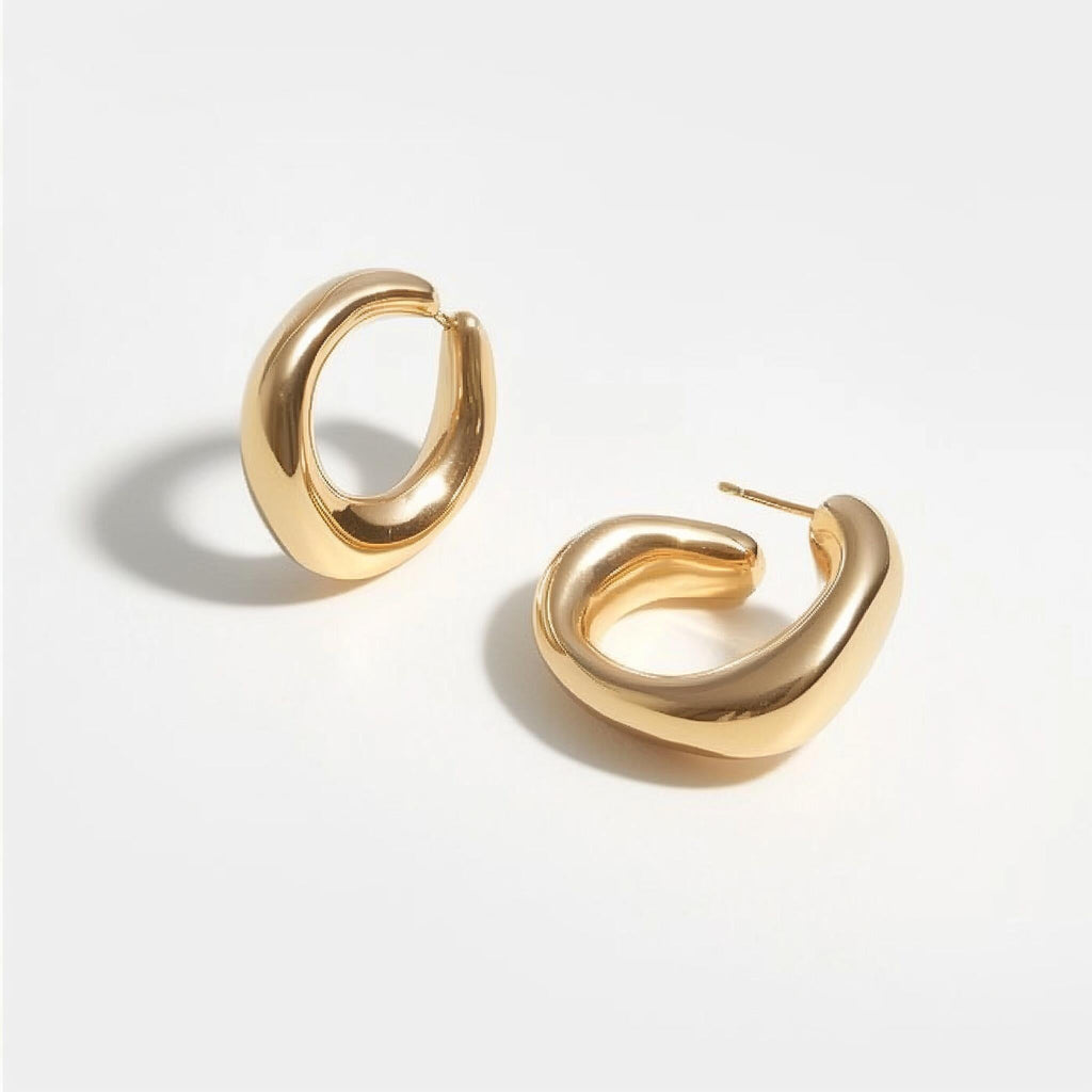 Minimal Gold Hoop Earrings